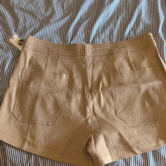 NWT Anthropologie - The Ettie Shorts by Maeve: Pitched Linen Edition Khaki - Picture 9 of 9
